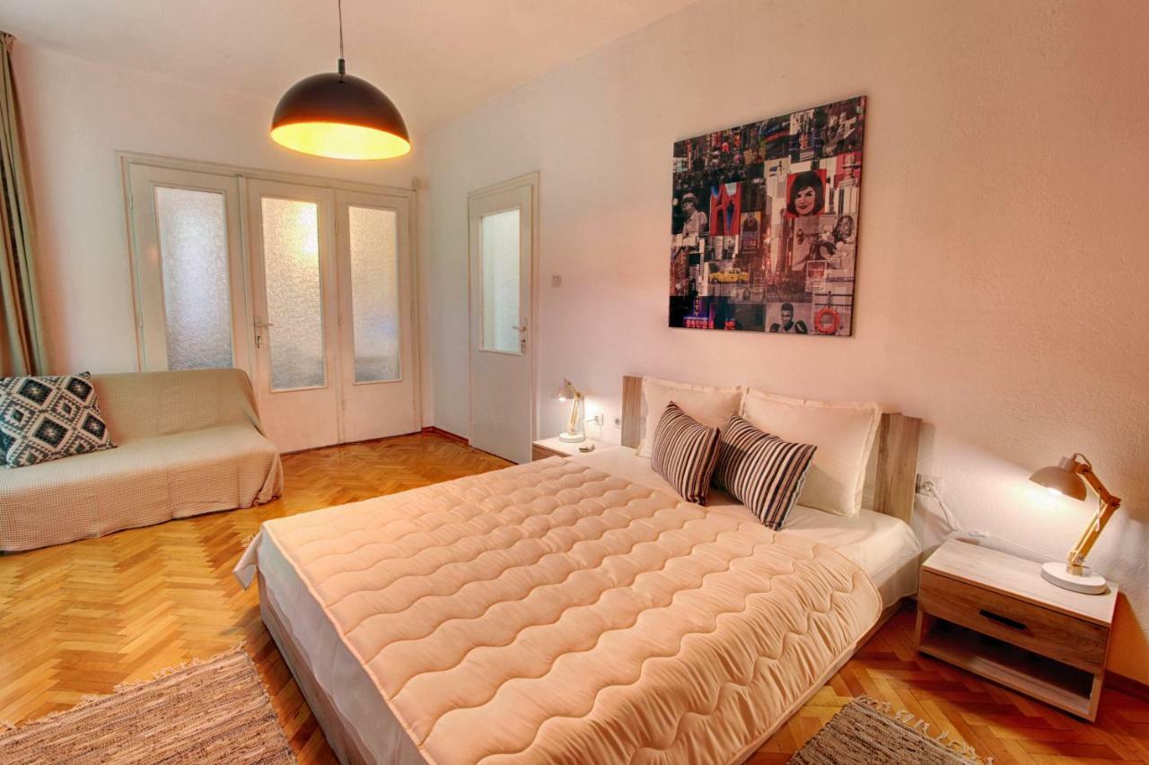 Terrace Home - Three Bedrooms City Center Plovdiv Exteriér fotografie